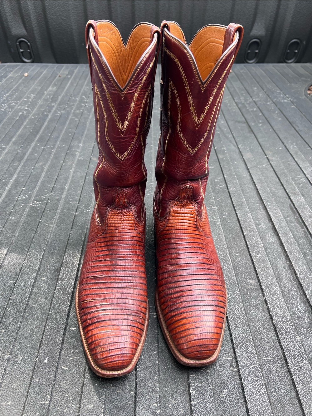 Lucchese Men's Burgundy Leather Lizard  Western Boots